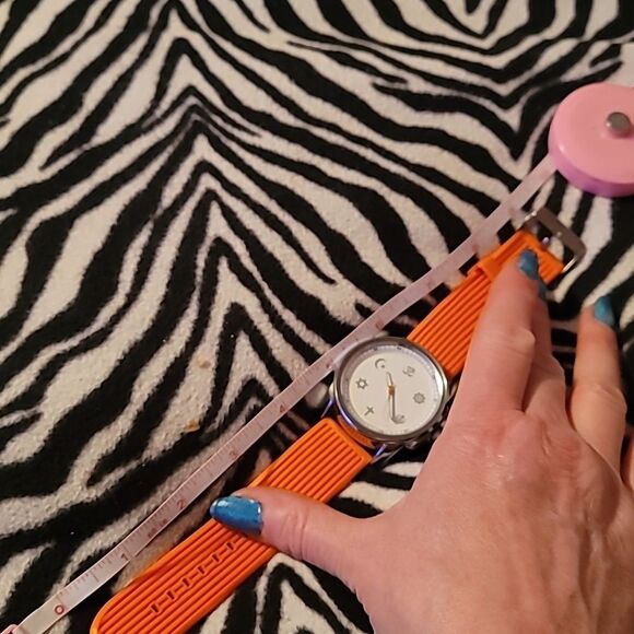 Oneness University Watch Not Casio Like New in Box Silvertibe Case Orange Band - Picture 7 of 8